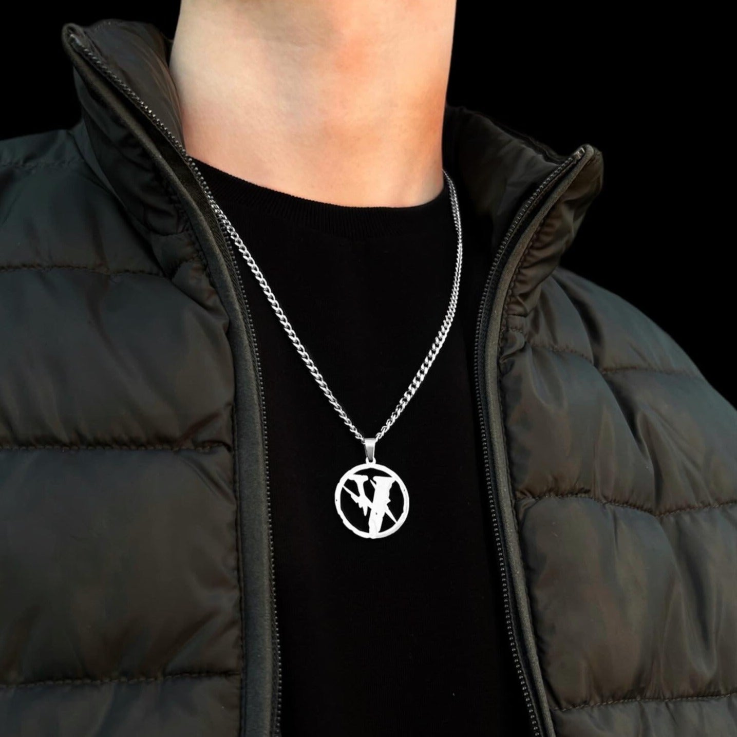 Neck pendant «VLONE»