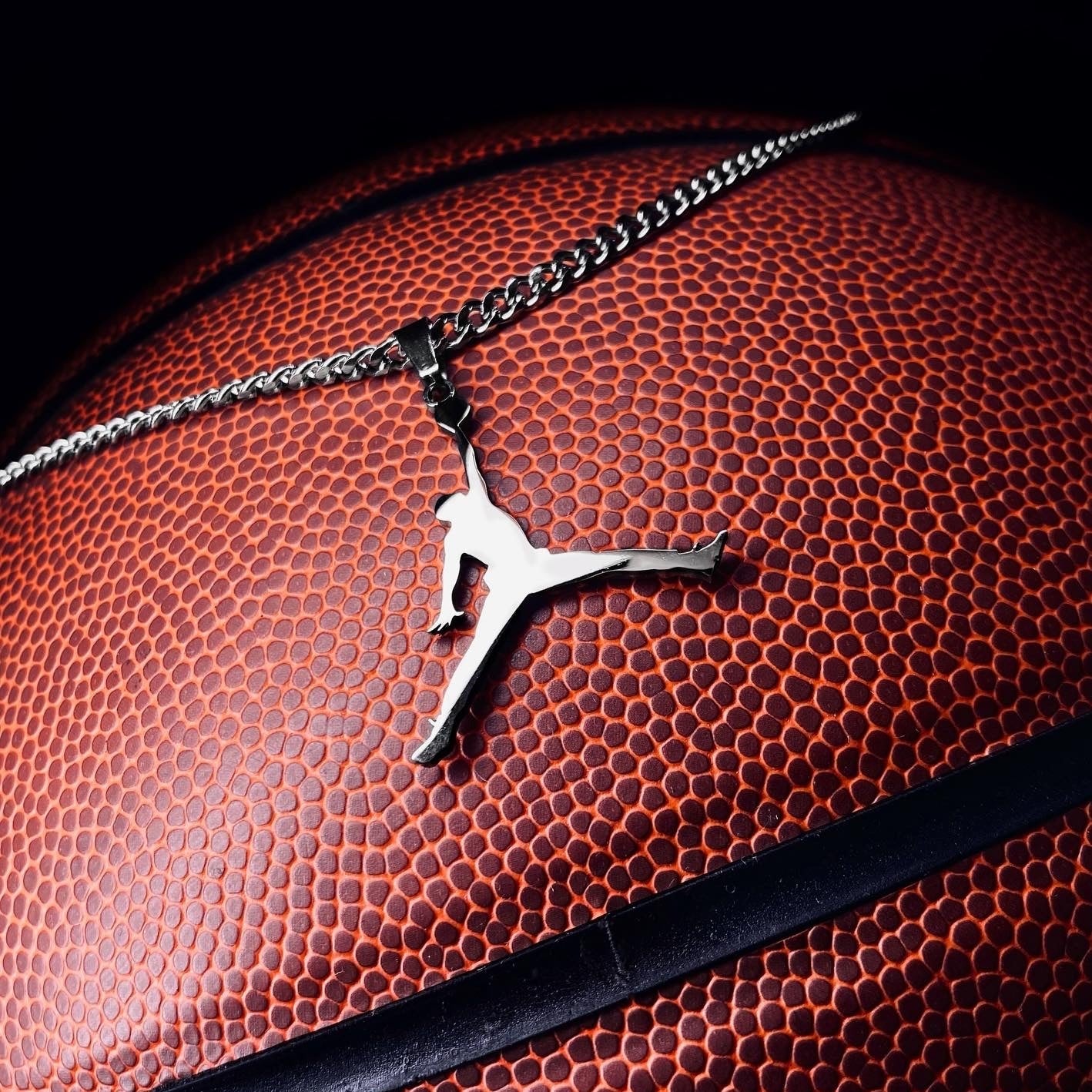 Neck pendant «JORDAN»