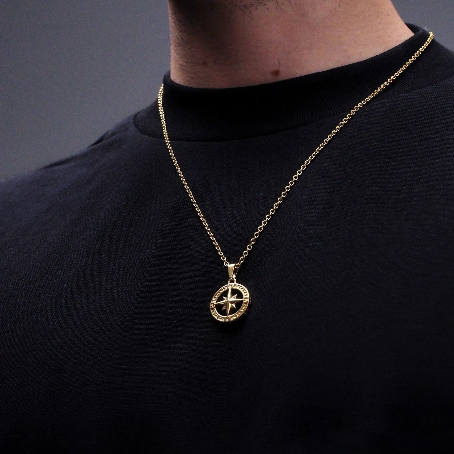 Neck pendant «NORTH»