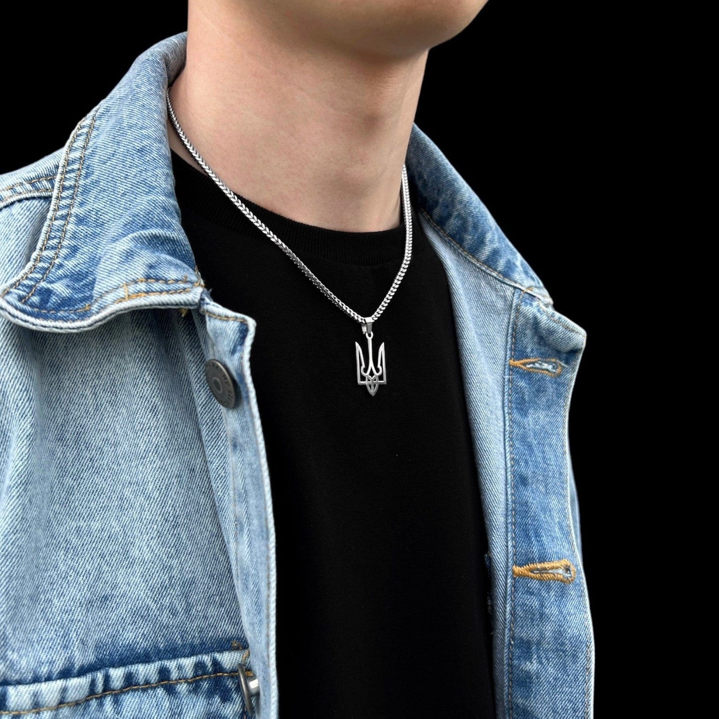 Neck pendant «COAT of ARMS»