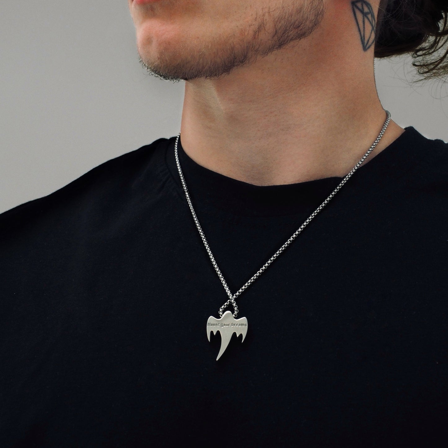 Neck pendant «GHOST DREAM»