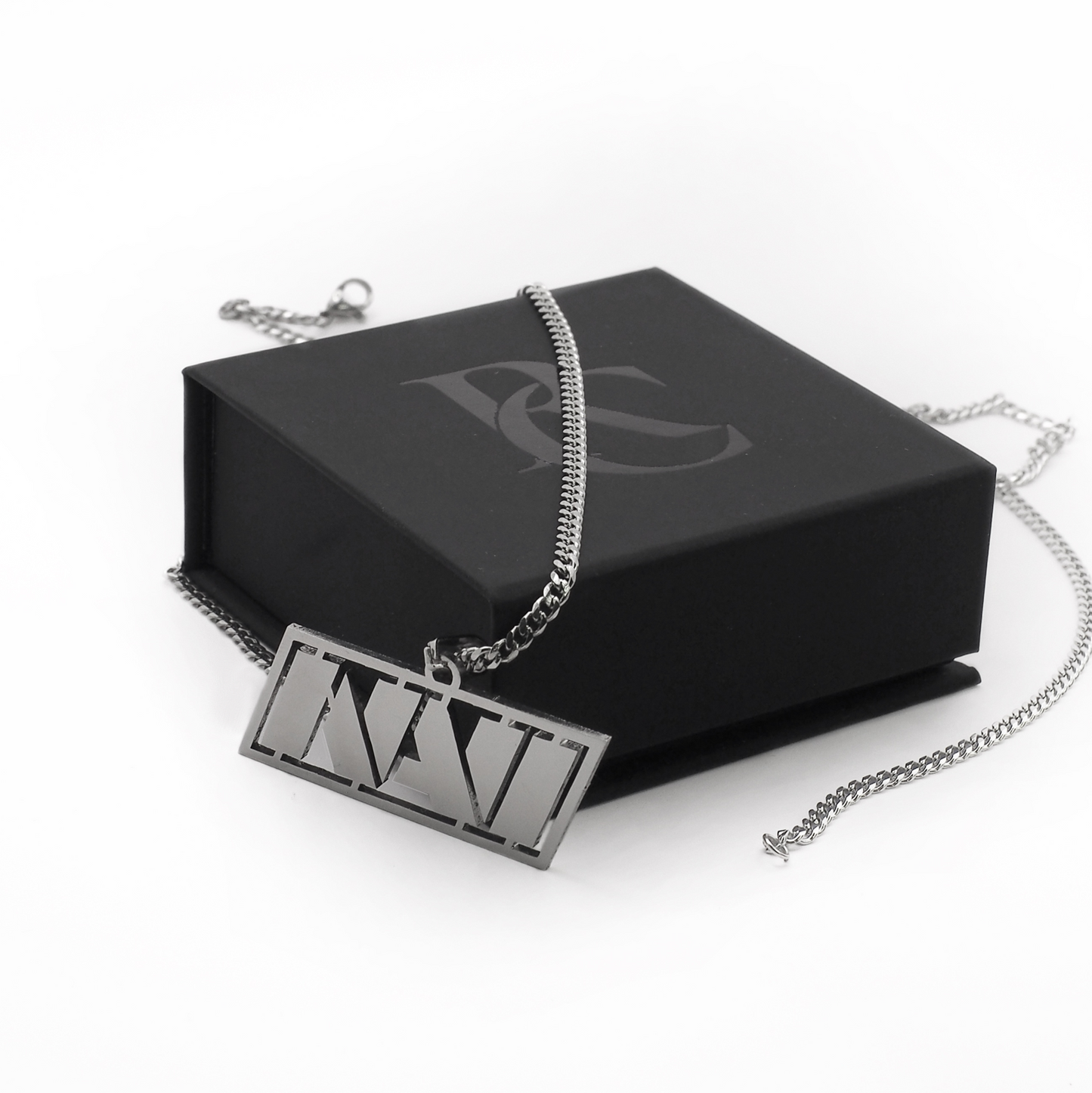 Neck pendant «NAVI»
