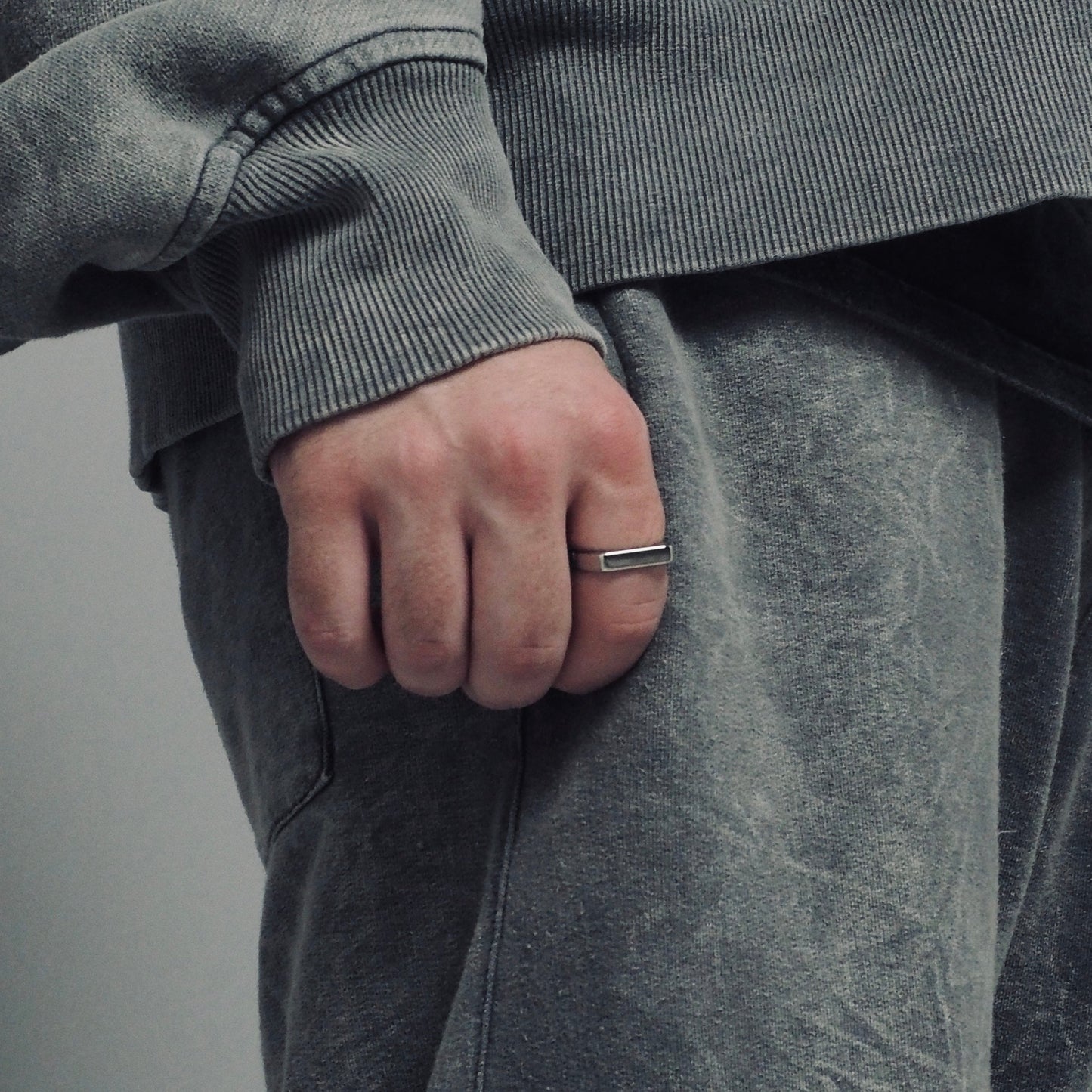 Ring «OBSIDIAN EDGE»