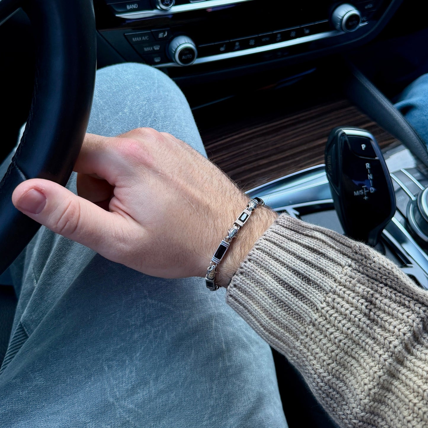 Hand bracelet «ORION»