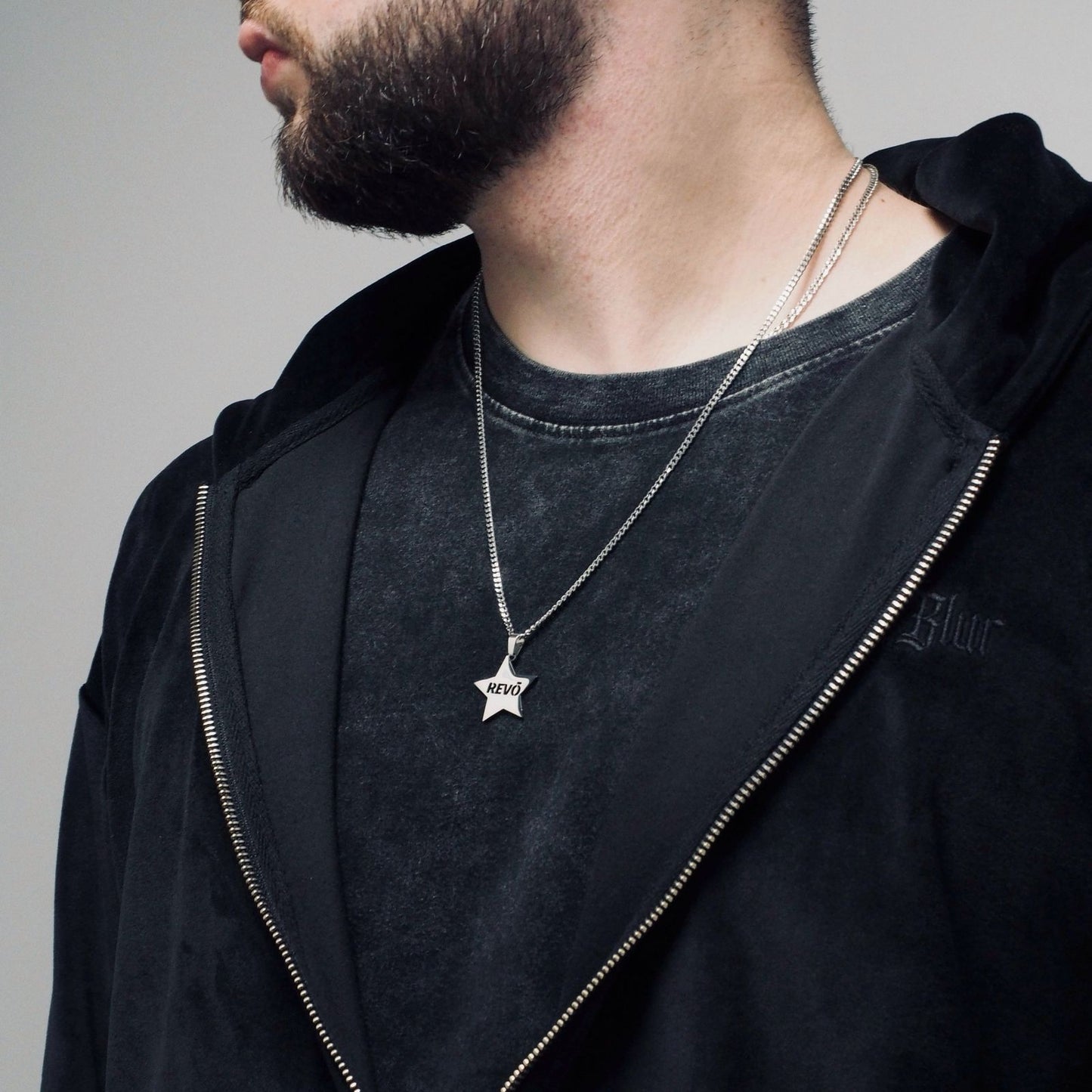 Neck pendant «REVO»
