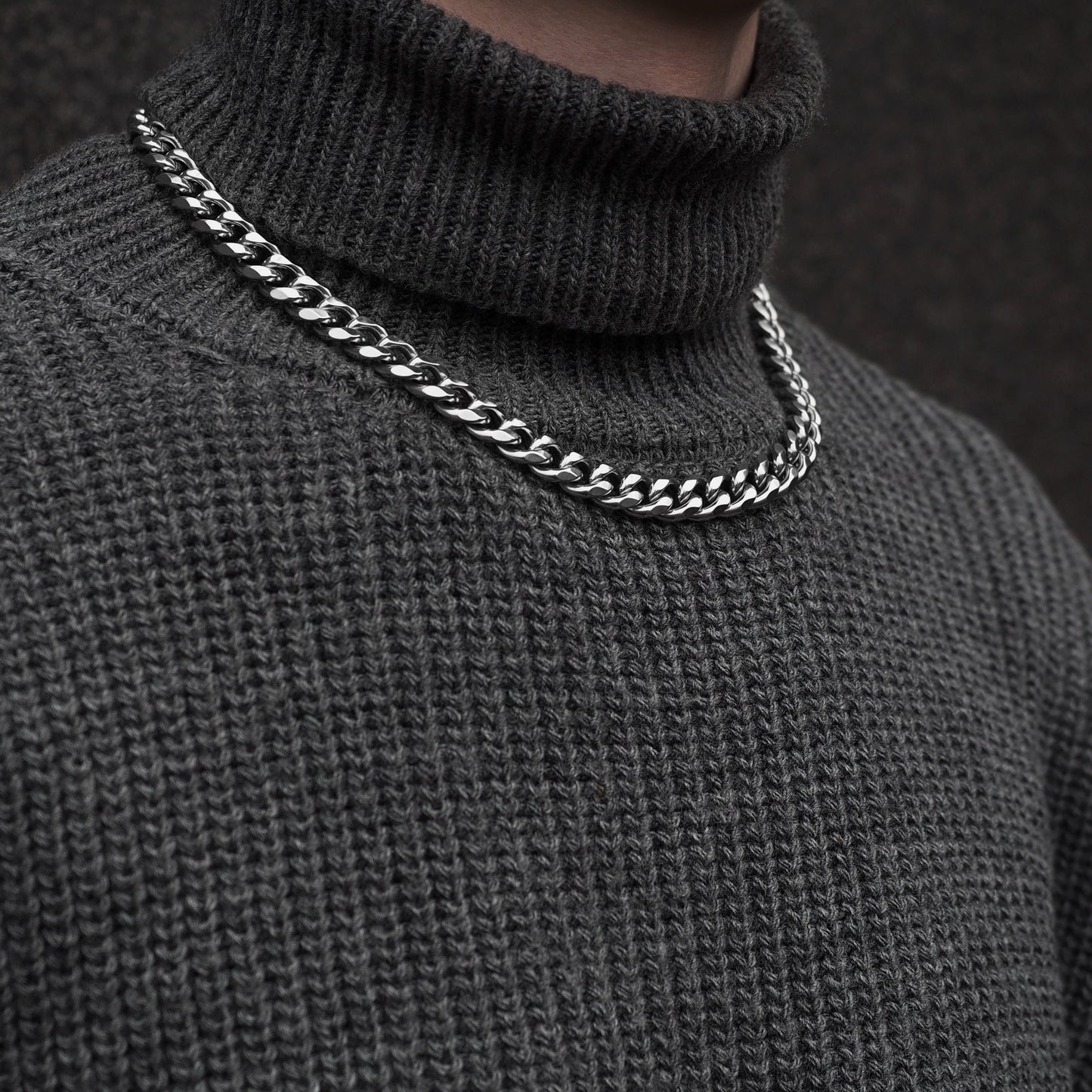 Chain «MASSIVE»