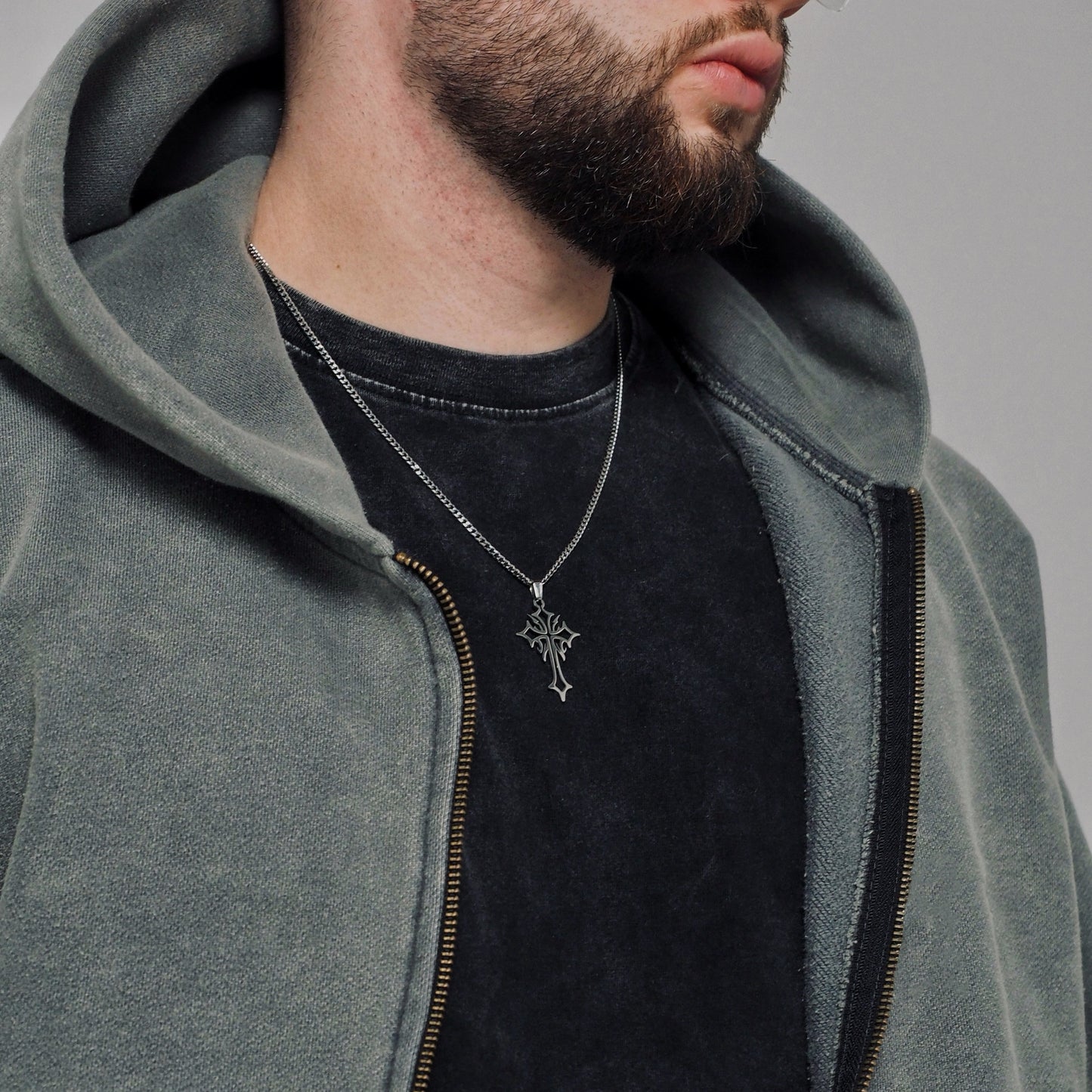 Neck pendant «RAVEN CROSS»