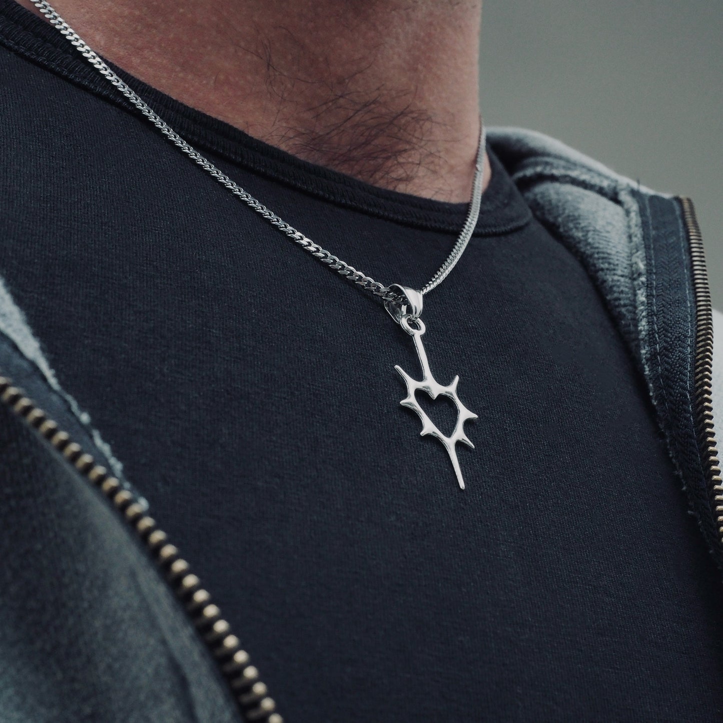 Neck pendant «VENOM LOVE»