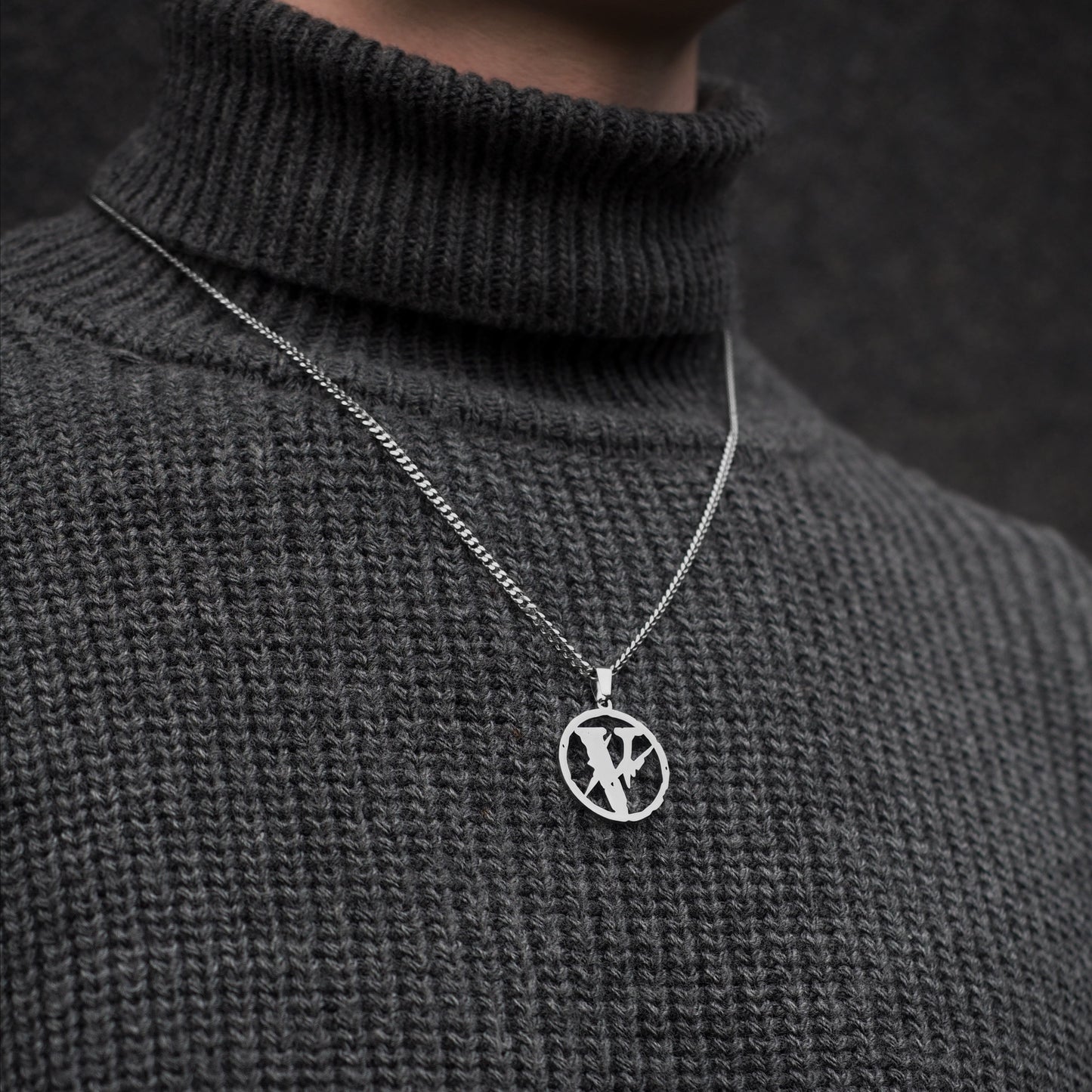Neck pendant «VLONE»
