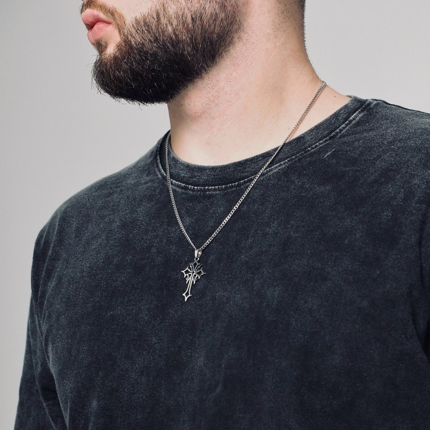 Neck pendant «RAVEN CROSS»