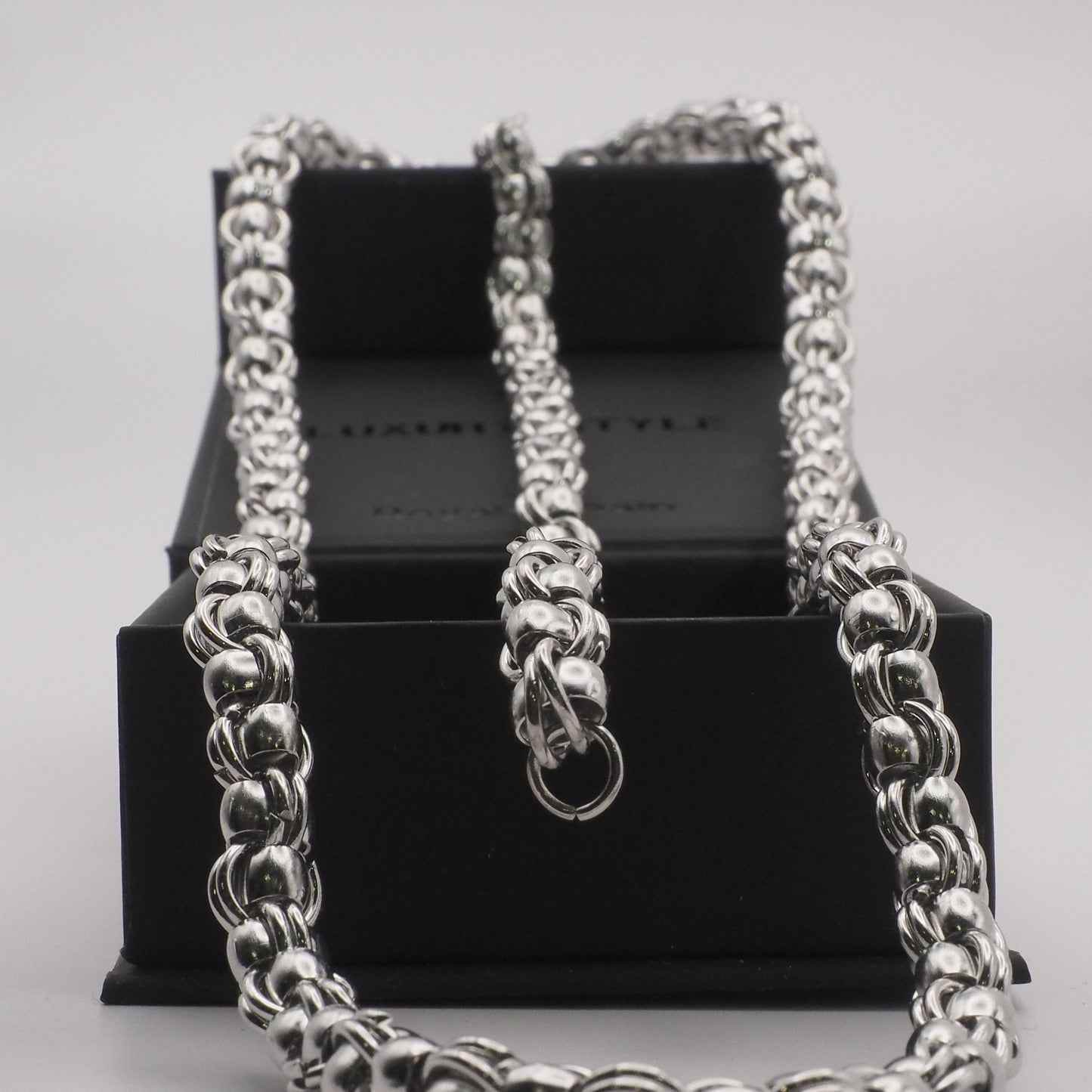 Hand bracelet «HEXA»