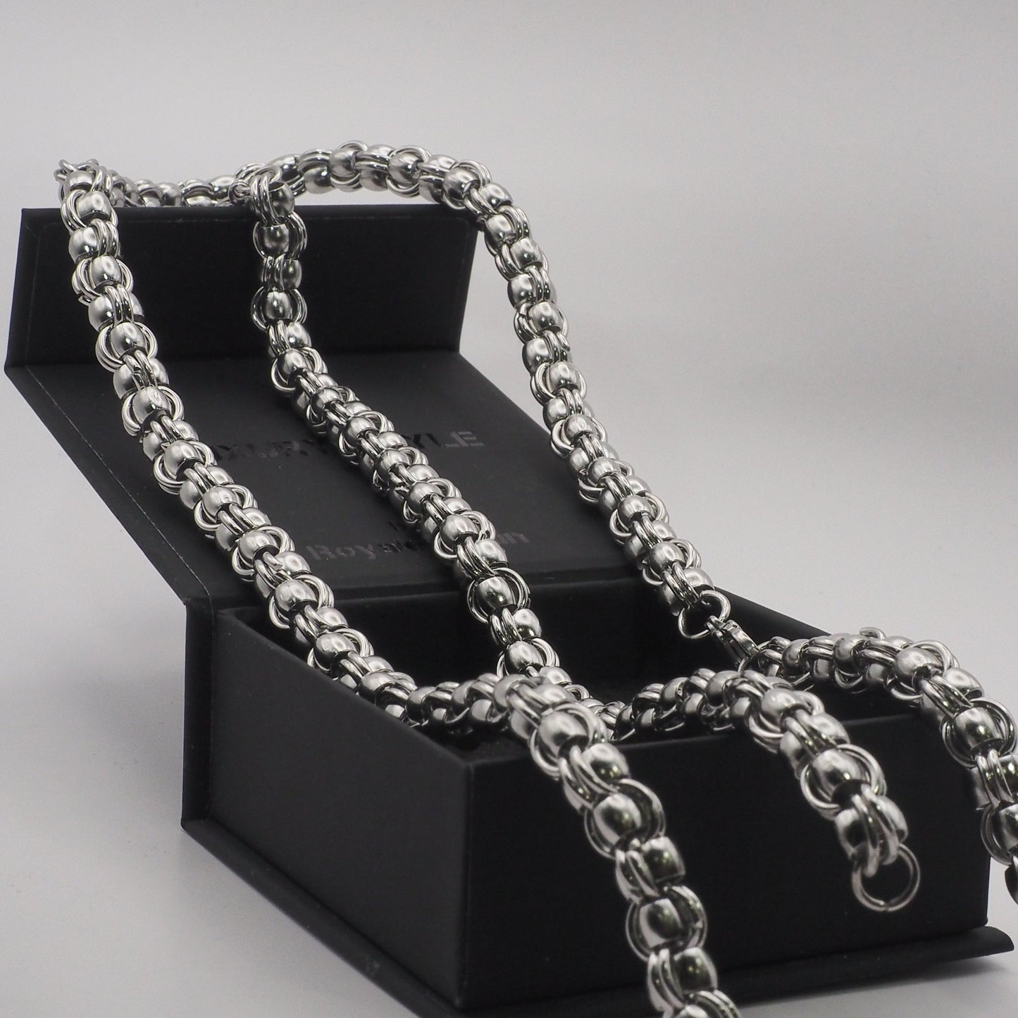 Chain «HEXA»