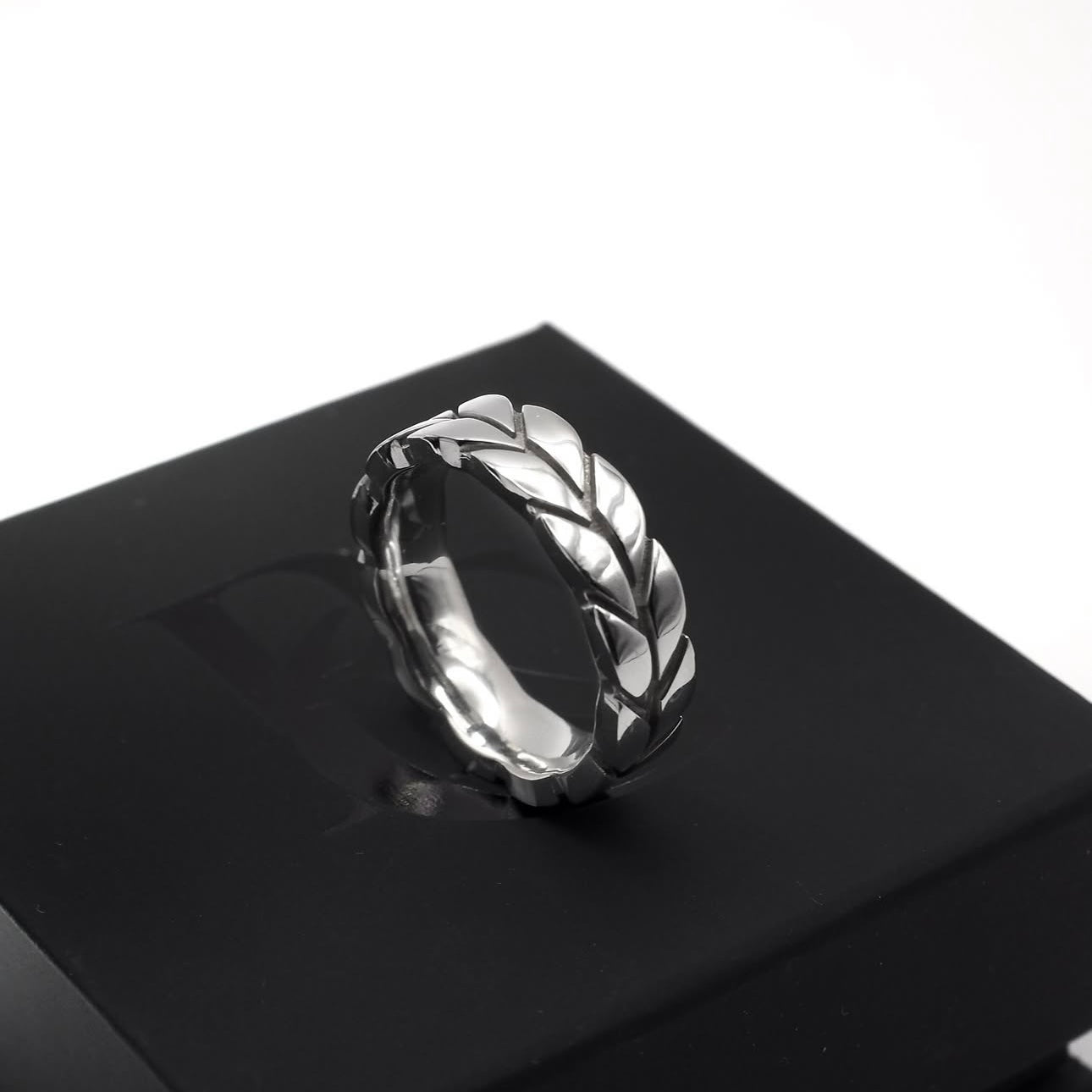Ring «AURISTA»