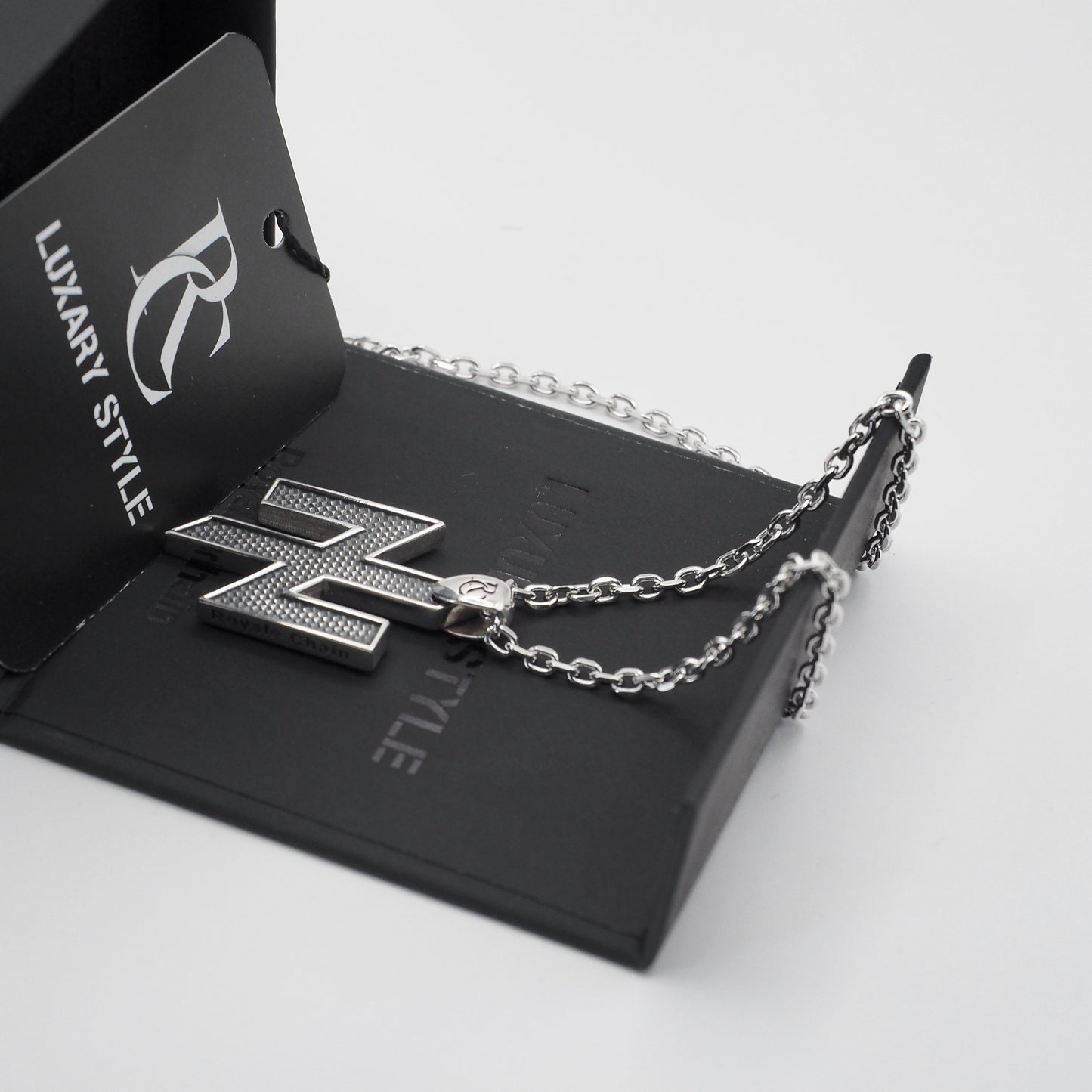 Neck pendant «IDEA NATION»