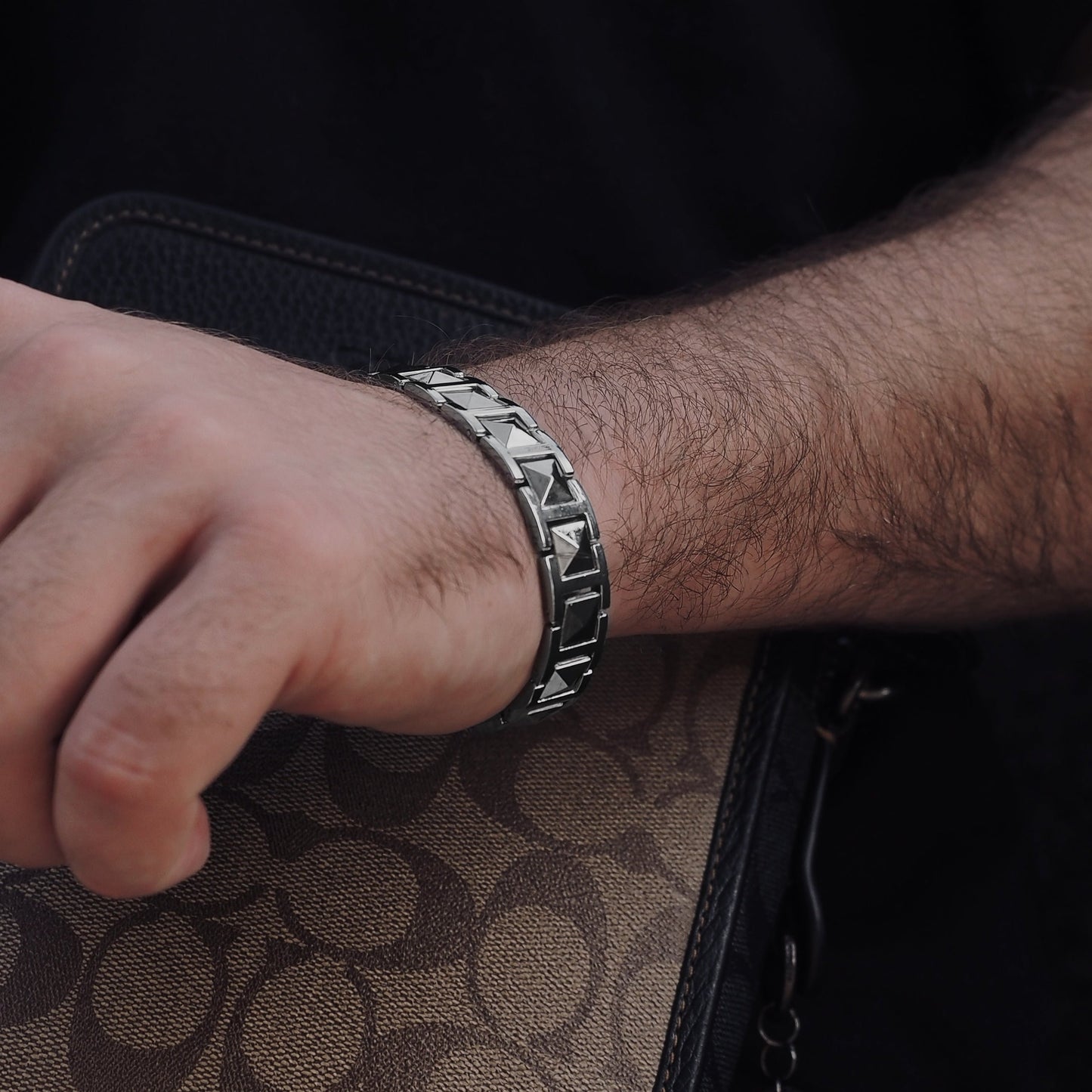 Hand bracelet «BRUTAL v1»