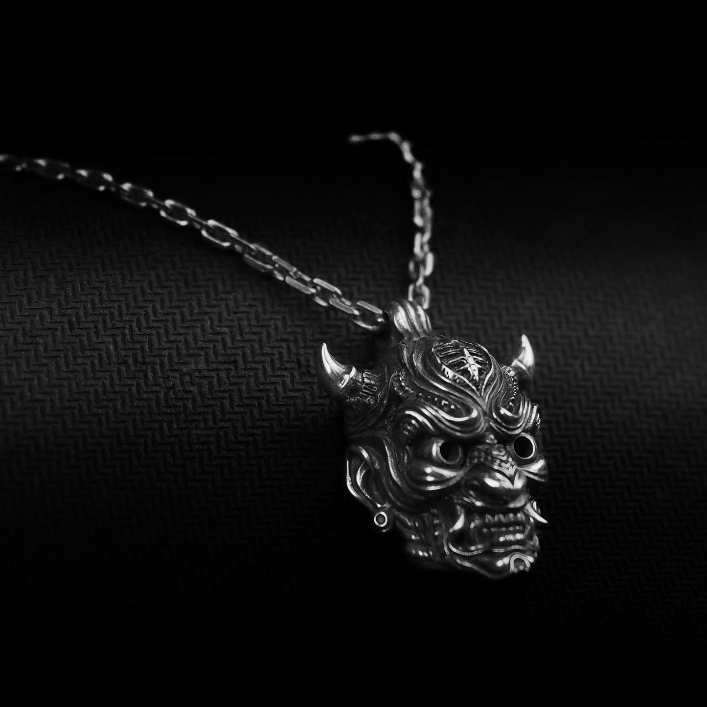 Neck pendant «DEMON»