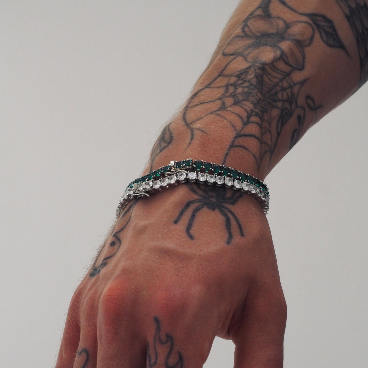 Hand bracelet «TENIS»