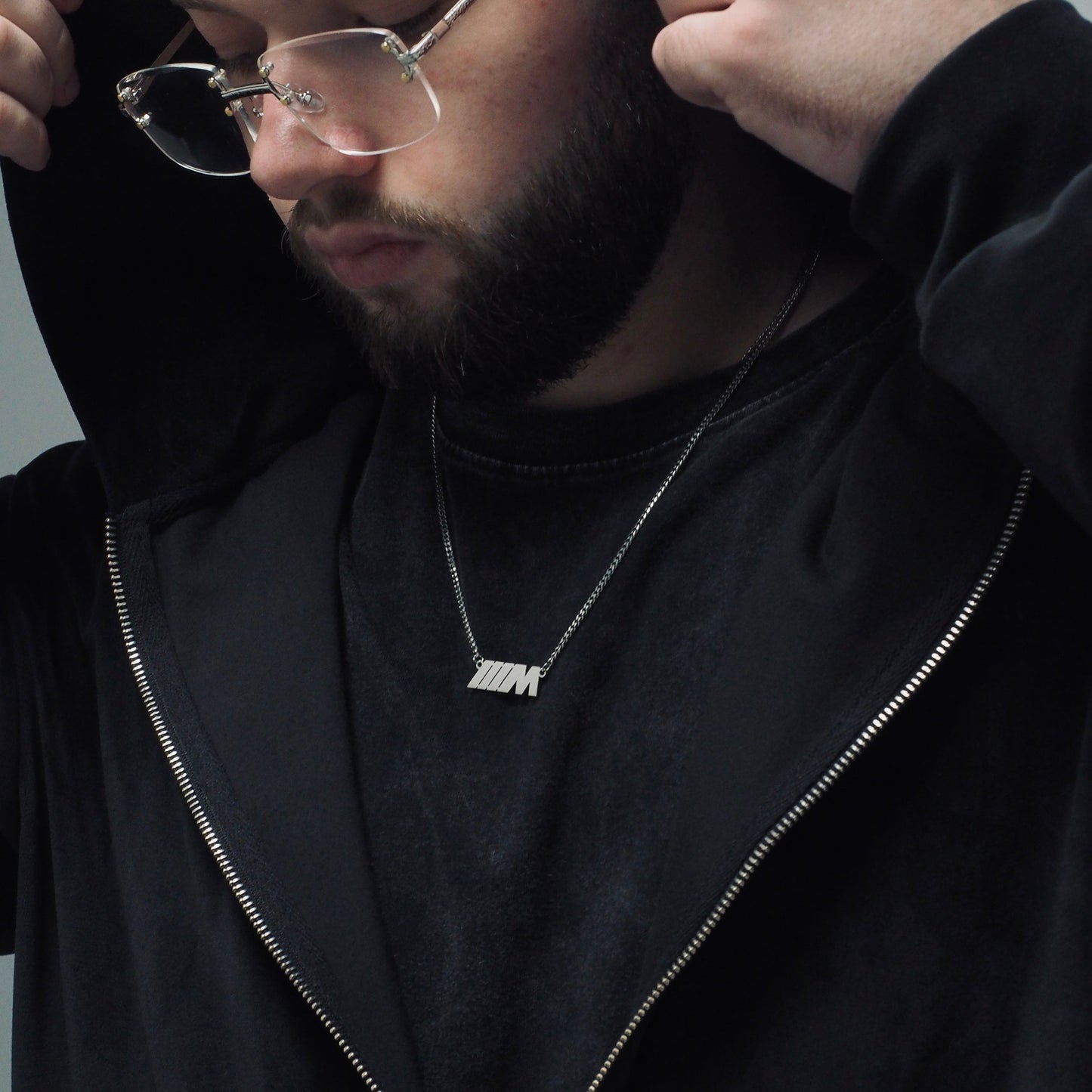 Neck pendant «M-ka»