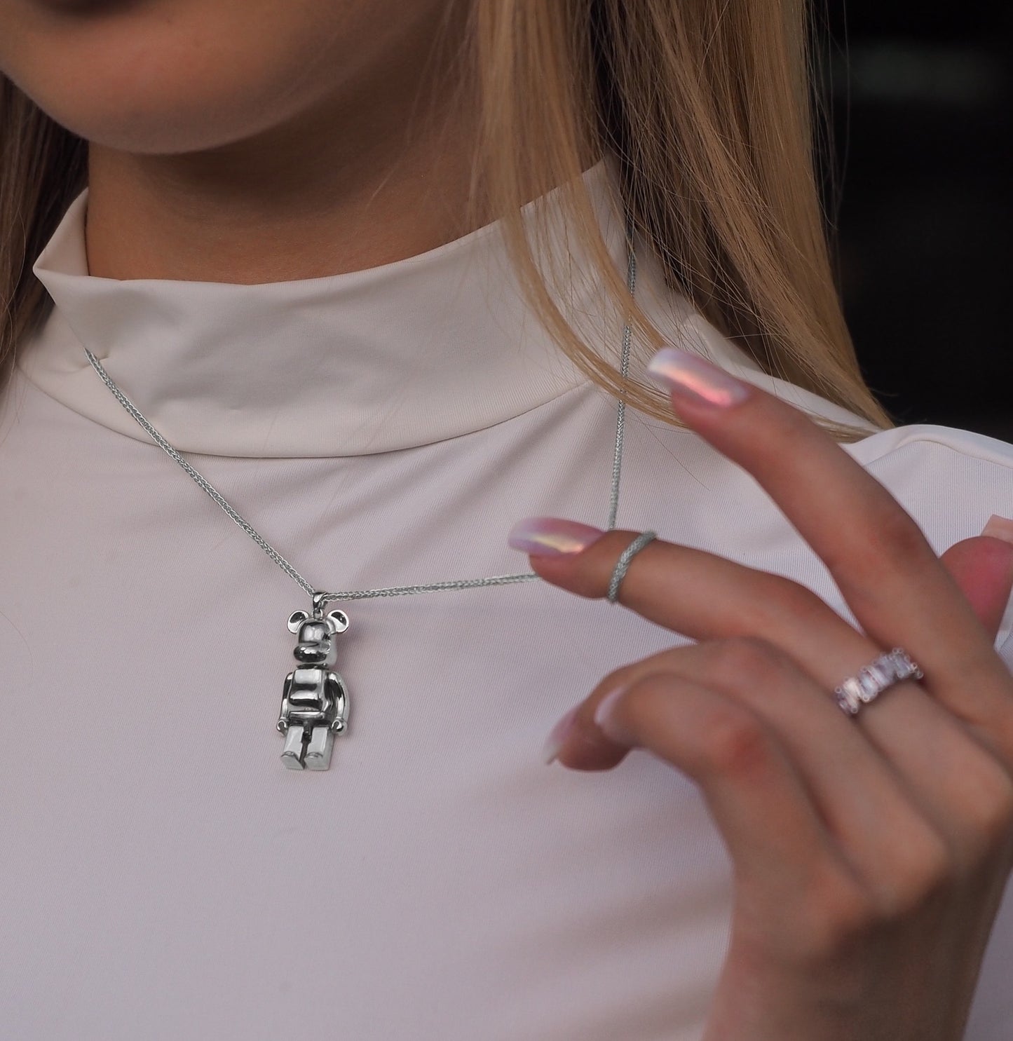 Neck pendant «BE@RBRICK»
