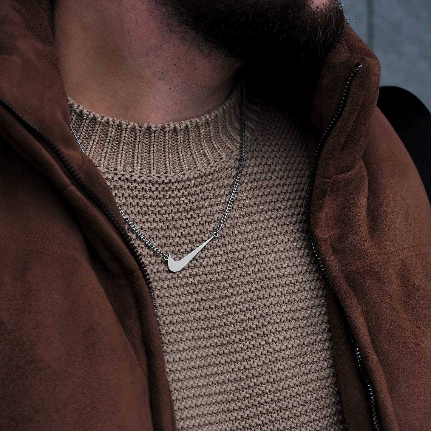 Neck pendant «NIKE SWOOSH»