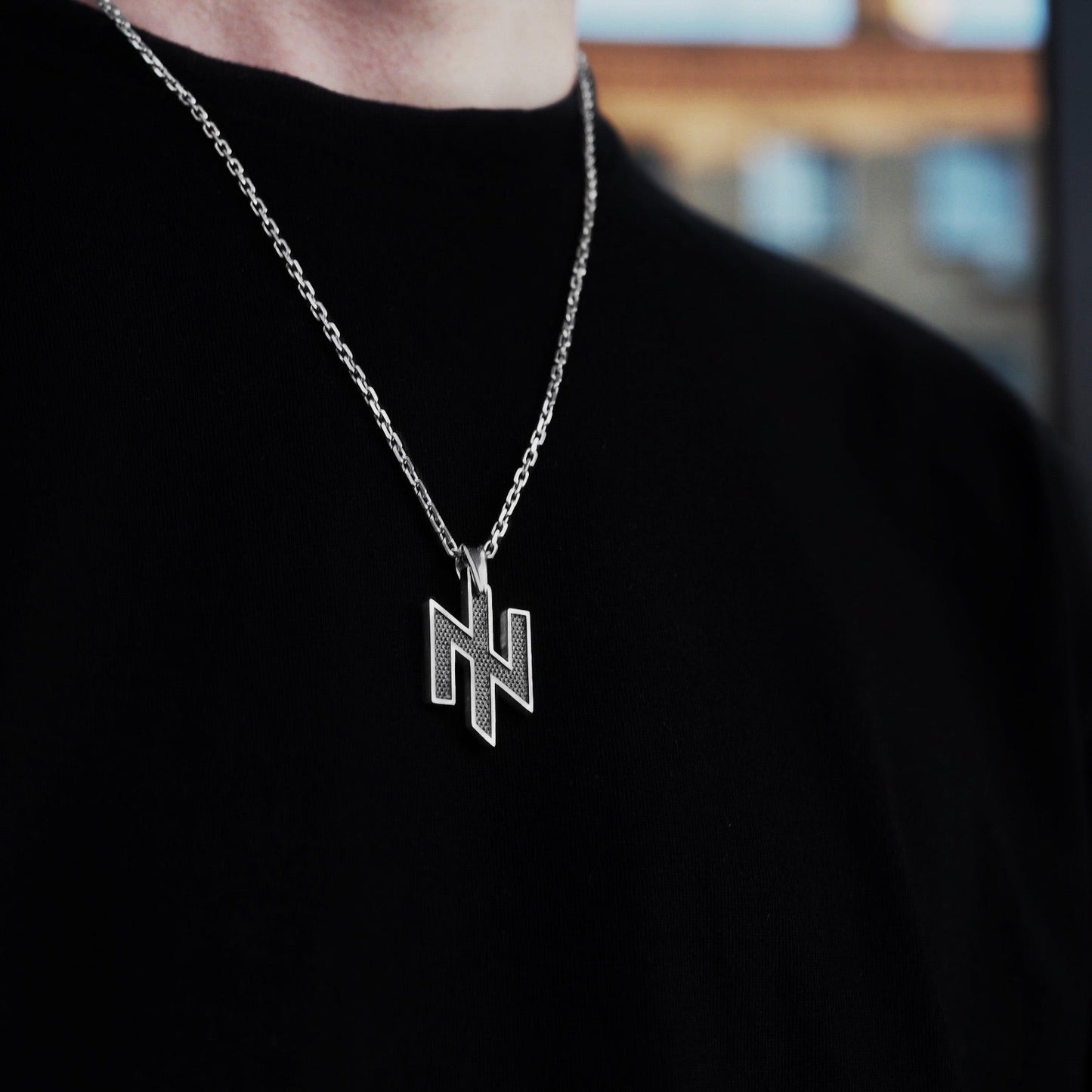 Neck pendant «IDEA NATION»