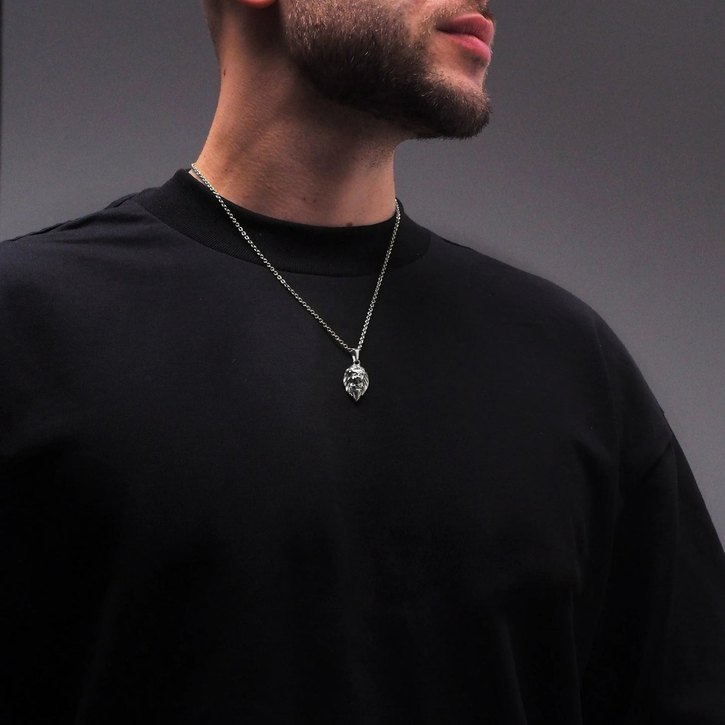 Neck pendant «ASLAN»
