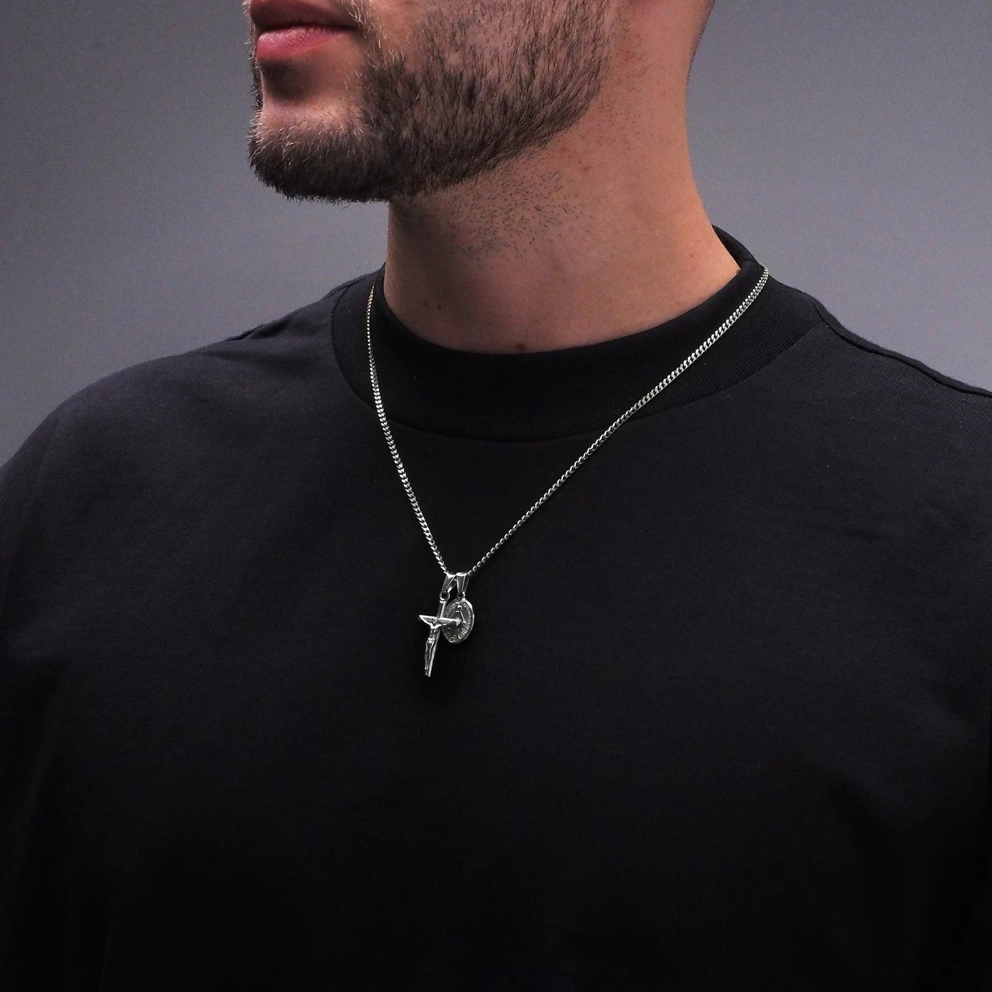 Neck pendant «SANCTUM»