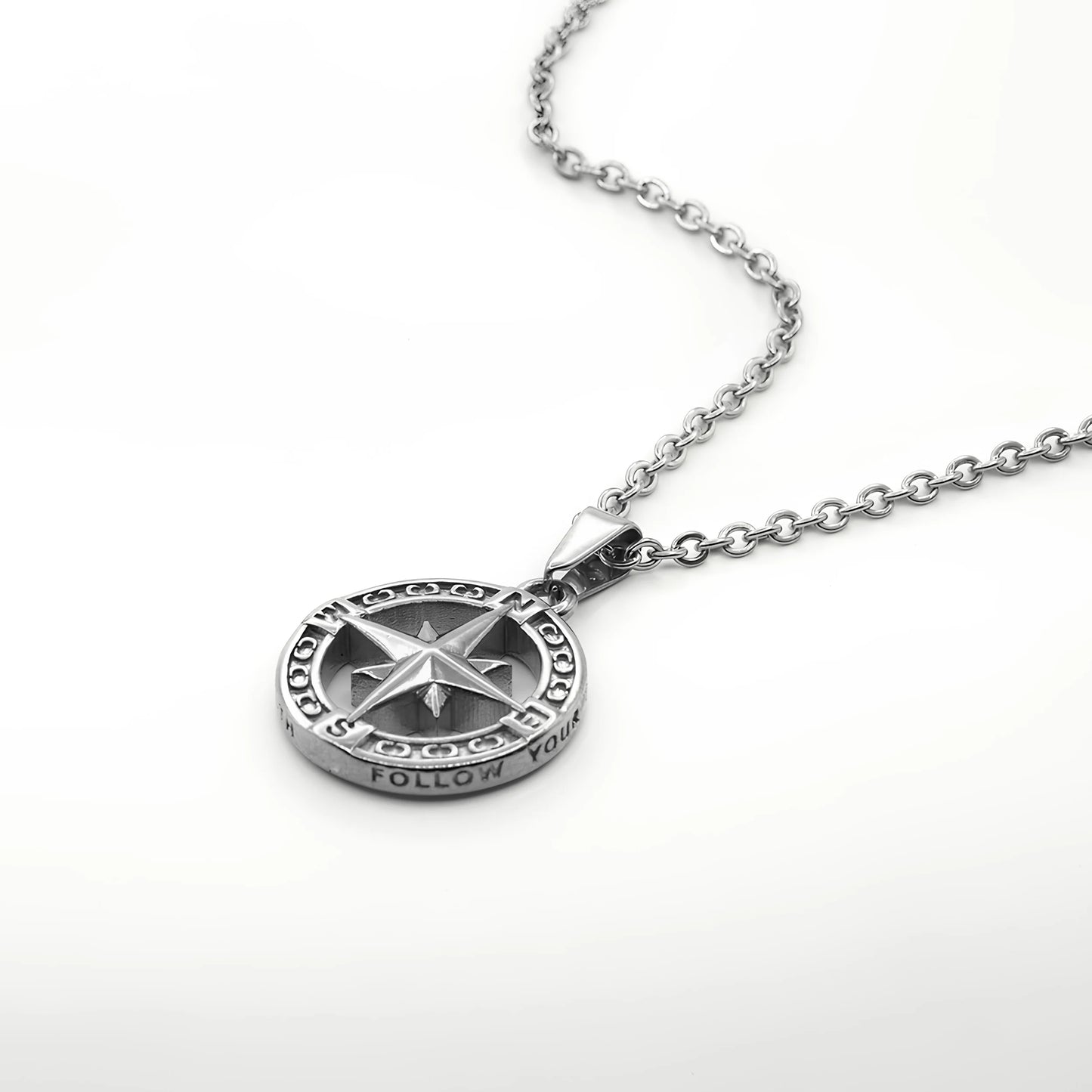 Neck pendant «NORTH»