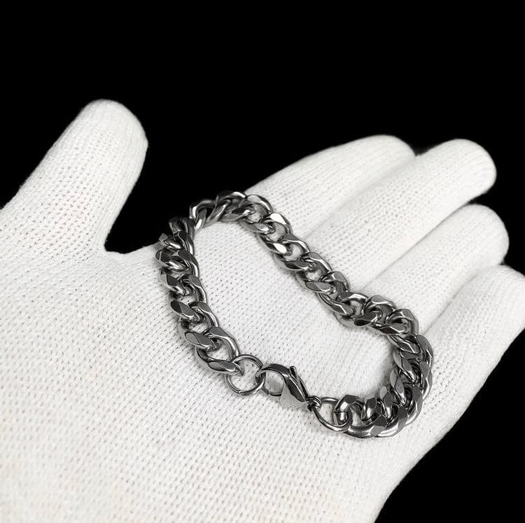 Hand bracelet «MASSIVE»