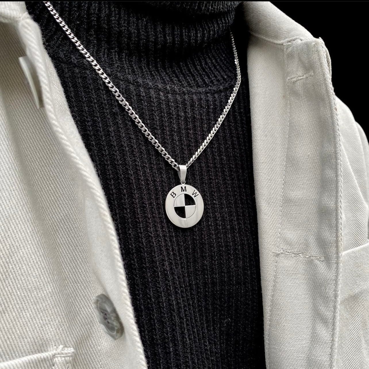 Neck pendant «BMW»