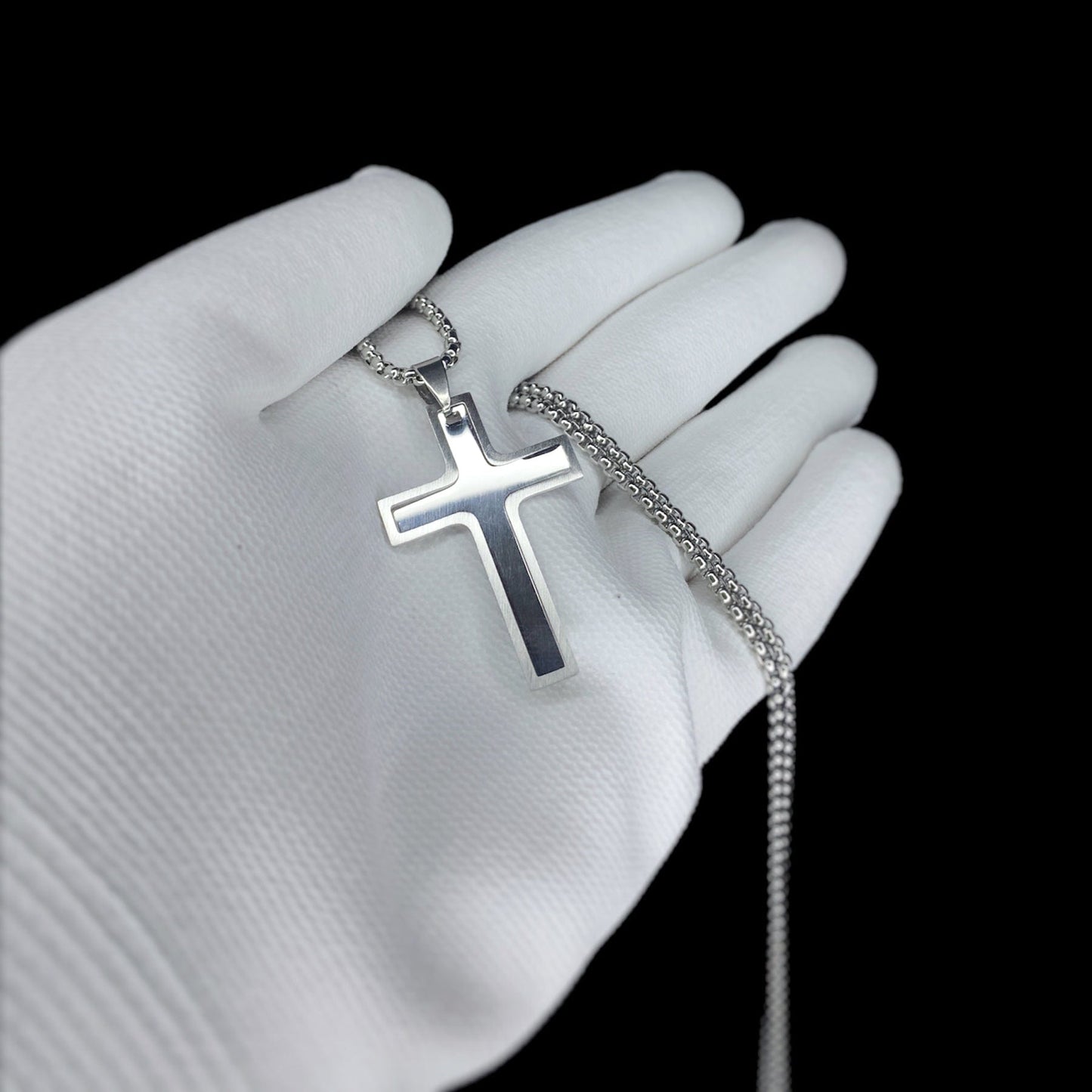 Neck pendant «CROSS»