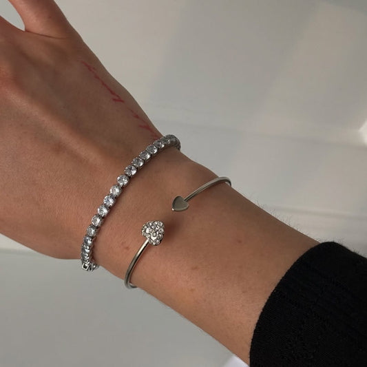 Hand bracelet «FLUTTER»