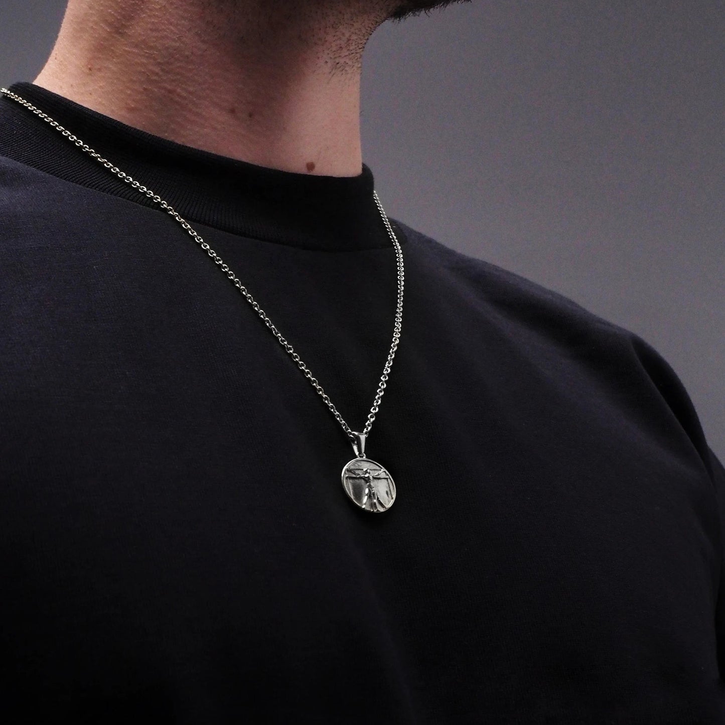 Neck pendant «RATIO»
