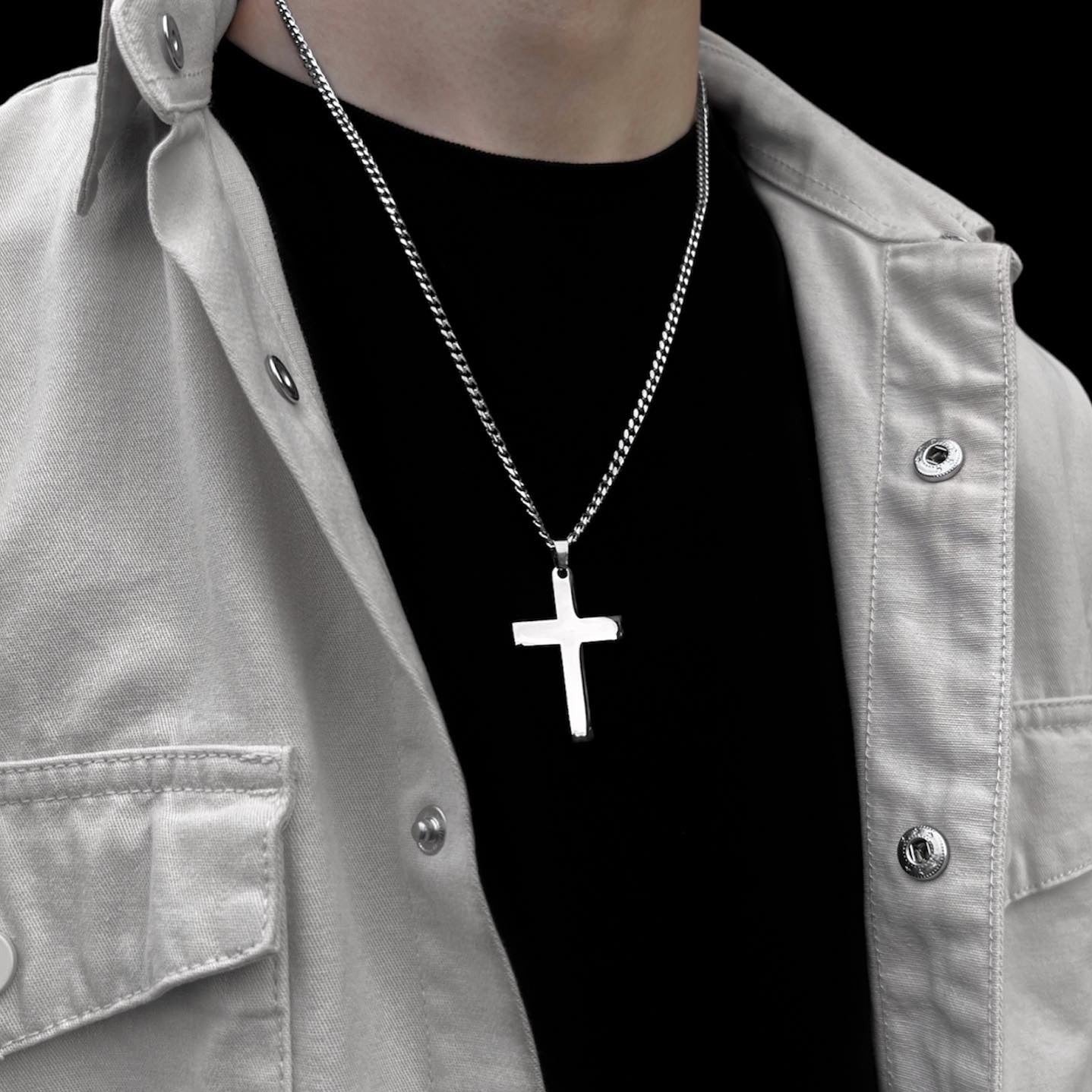 Neck pendant «CROSS»