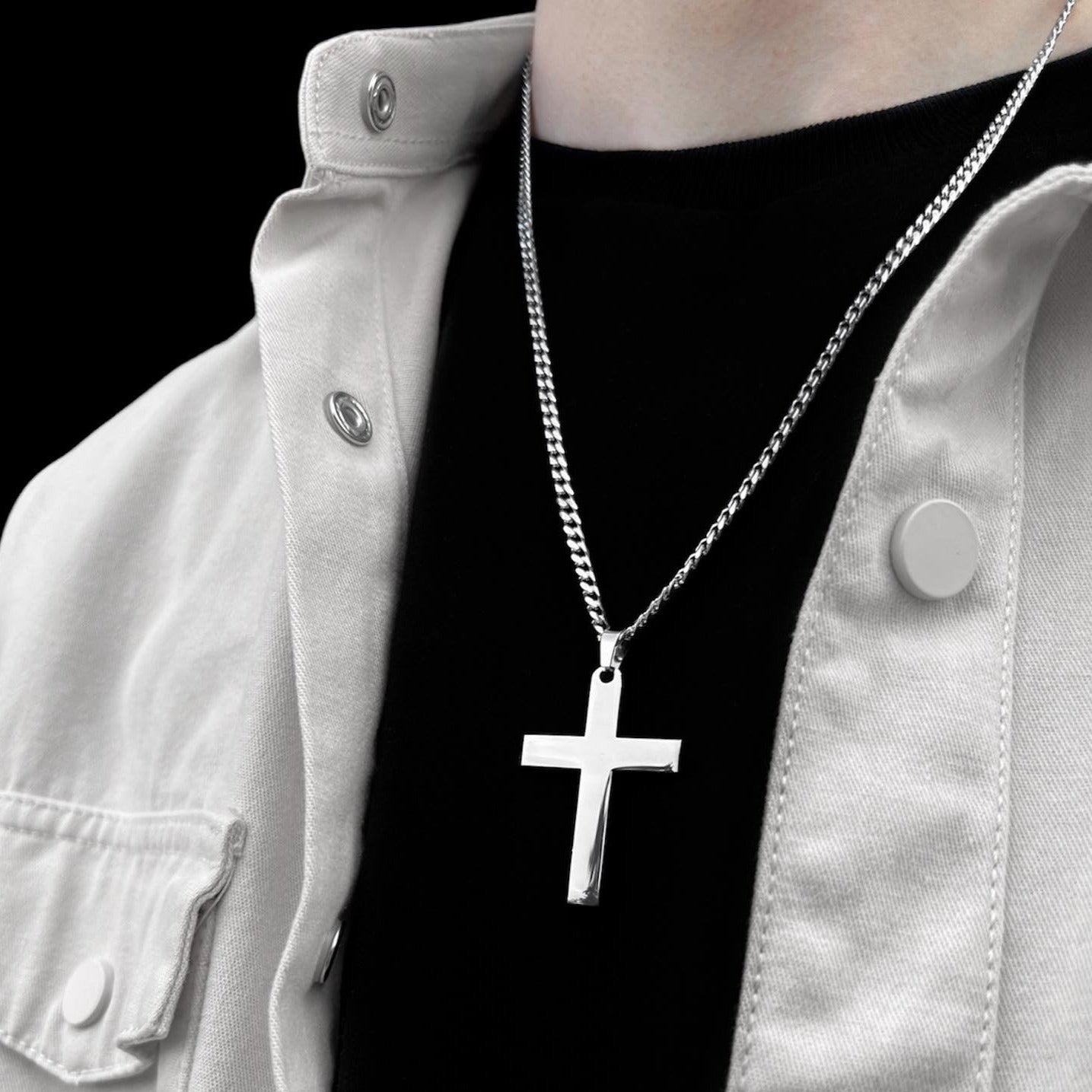 Neck pendant «CROSS»