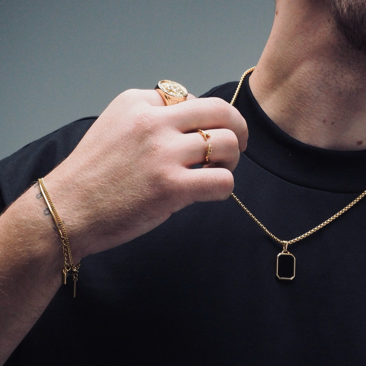 Hand bracelet «EON»