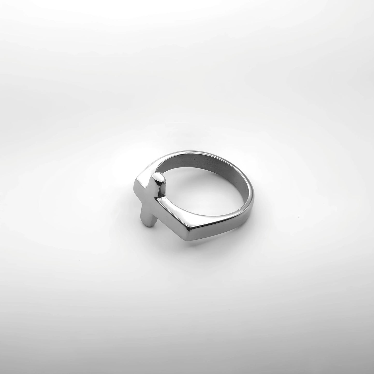 Ring «CROSS»