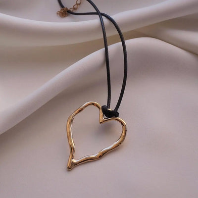 Підвіска на шию «HEART»