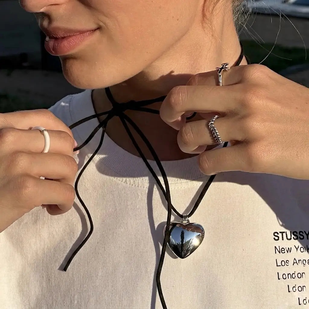 Neck pendant «MIRROR»