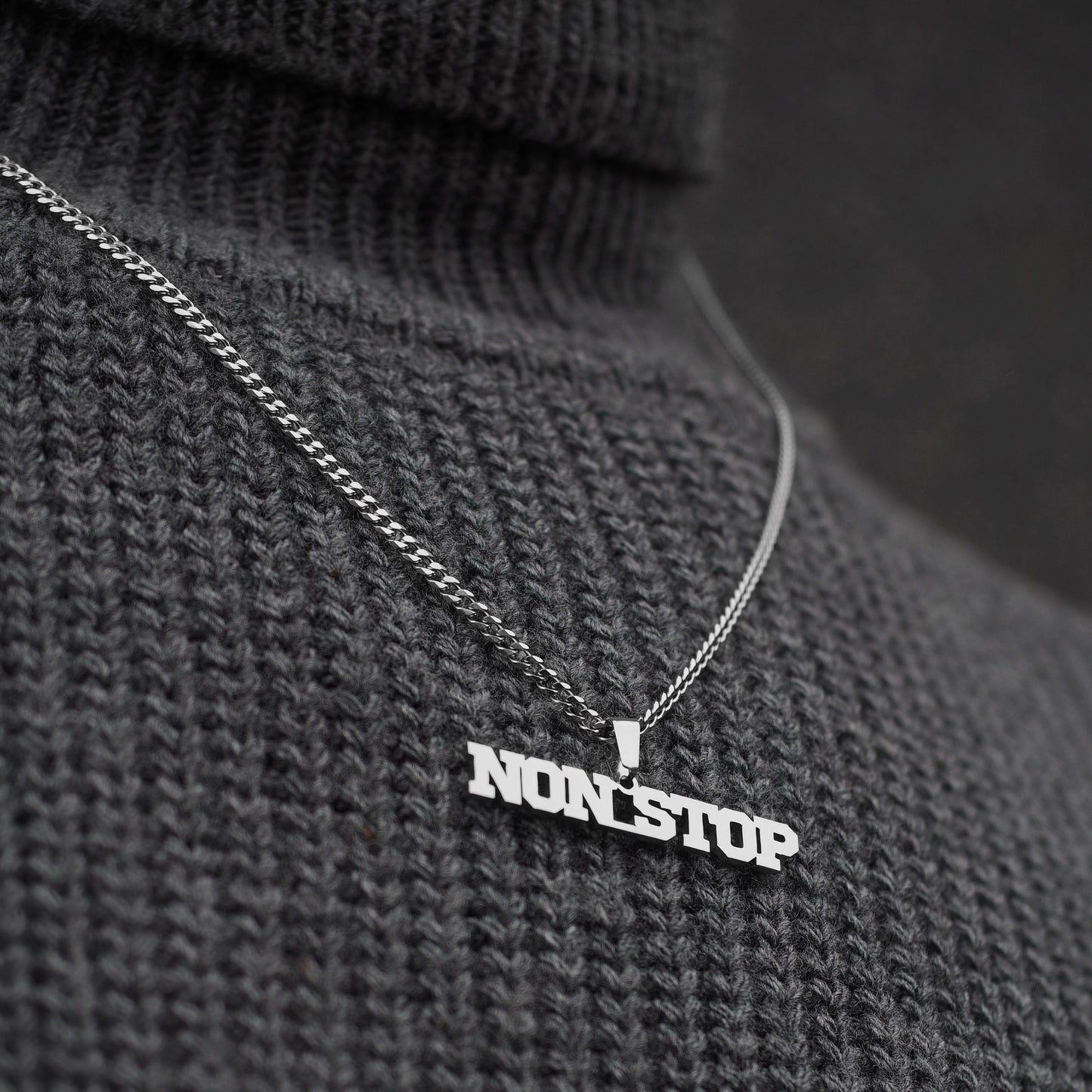 Neck pendant «NON STOP»