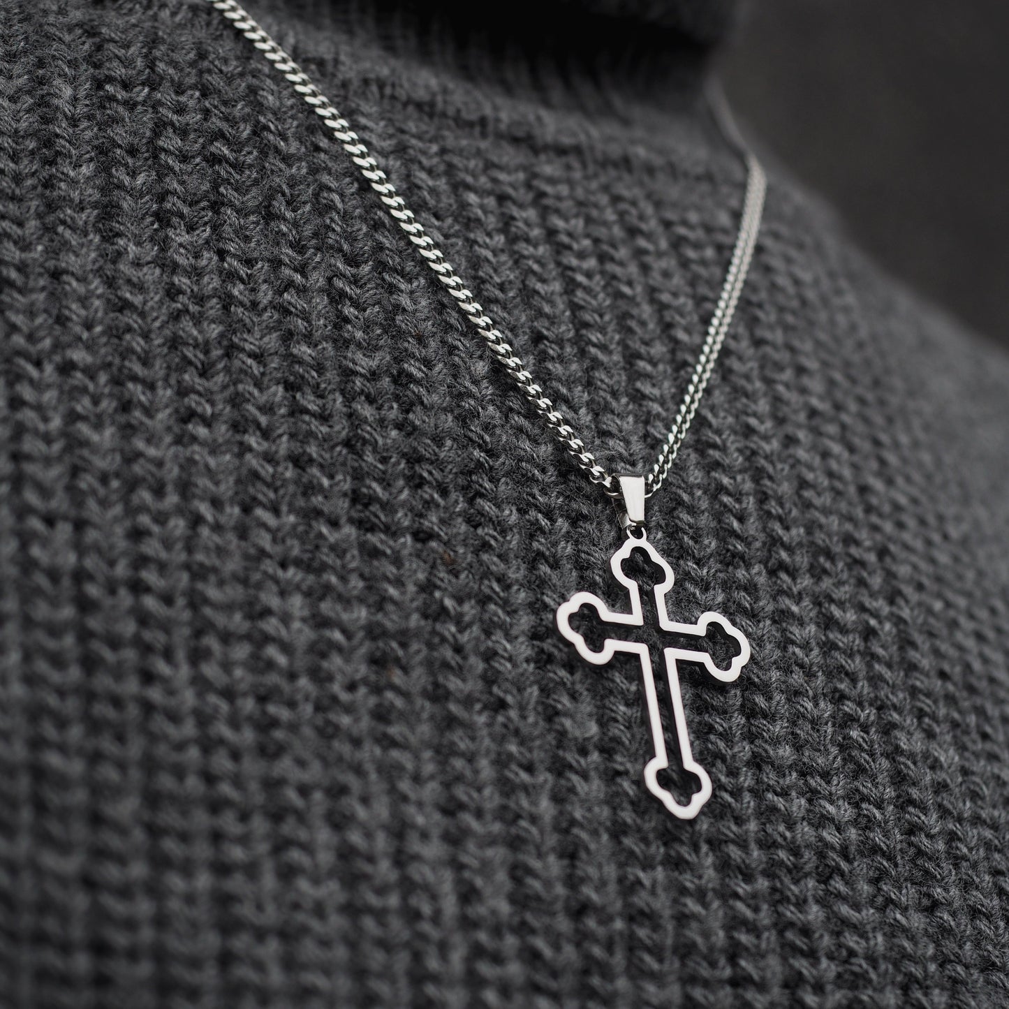 Neck pendant «CROSS»