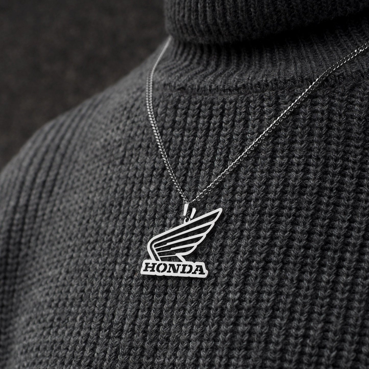 Neck pendant «HONDA»