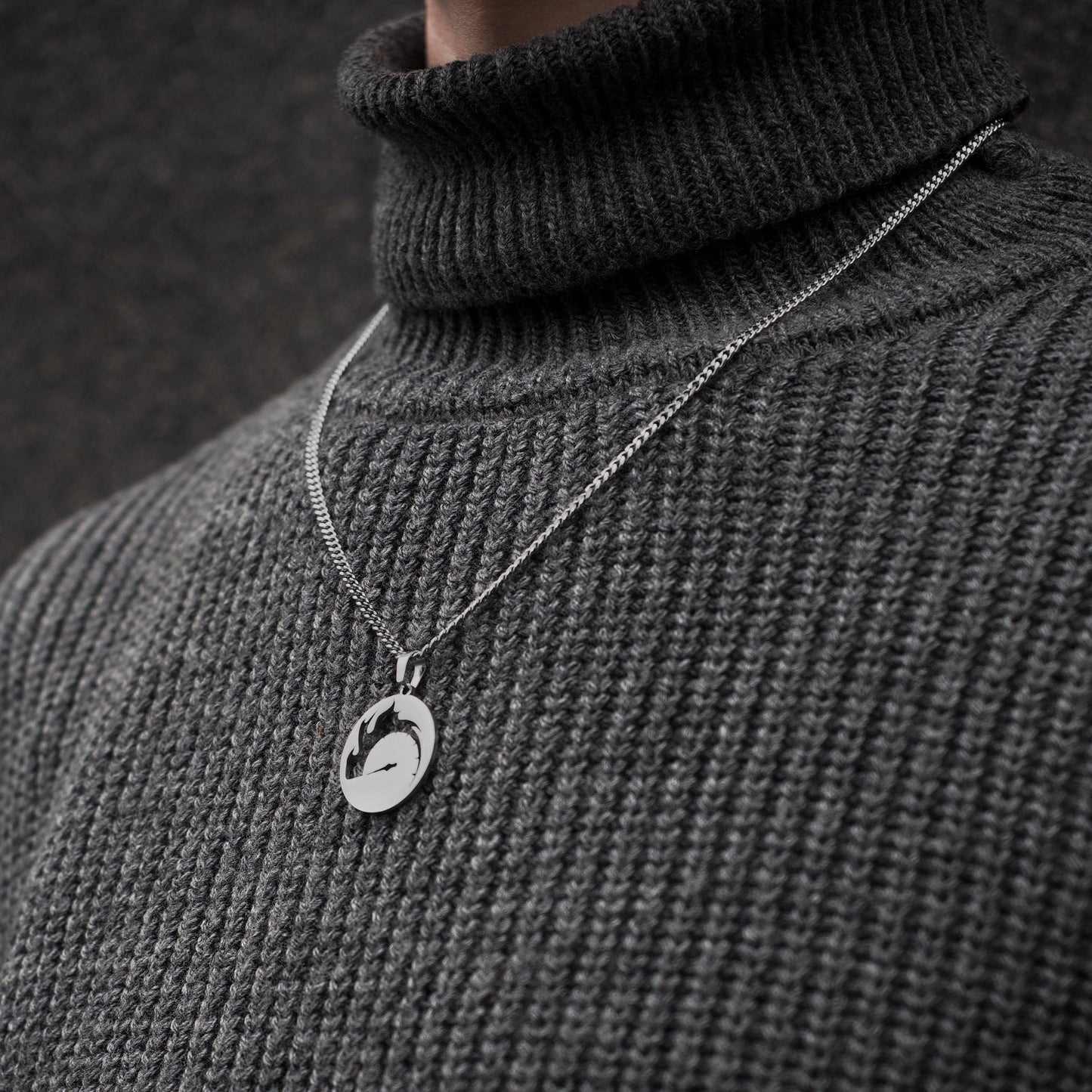 Neck pendant «SPEED LIMIT»