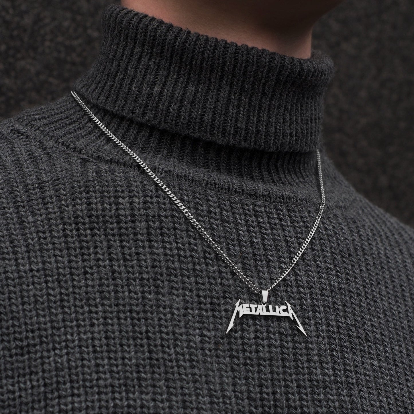 Neck pendant «METALLICA»