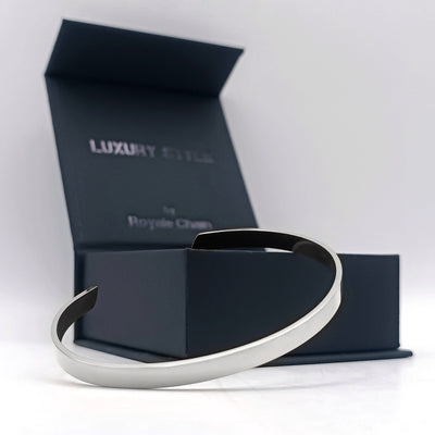 Hand bracelet «FLOW CUFF»