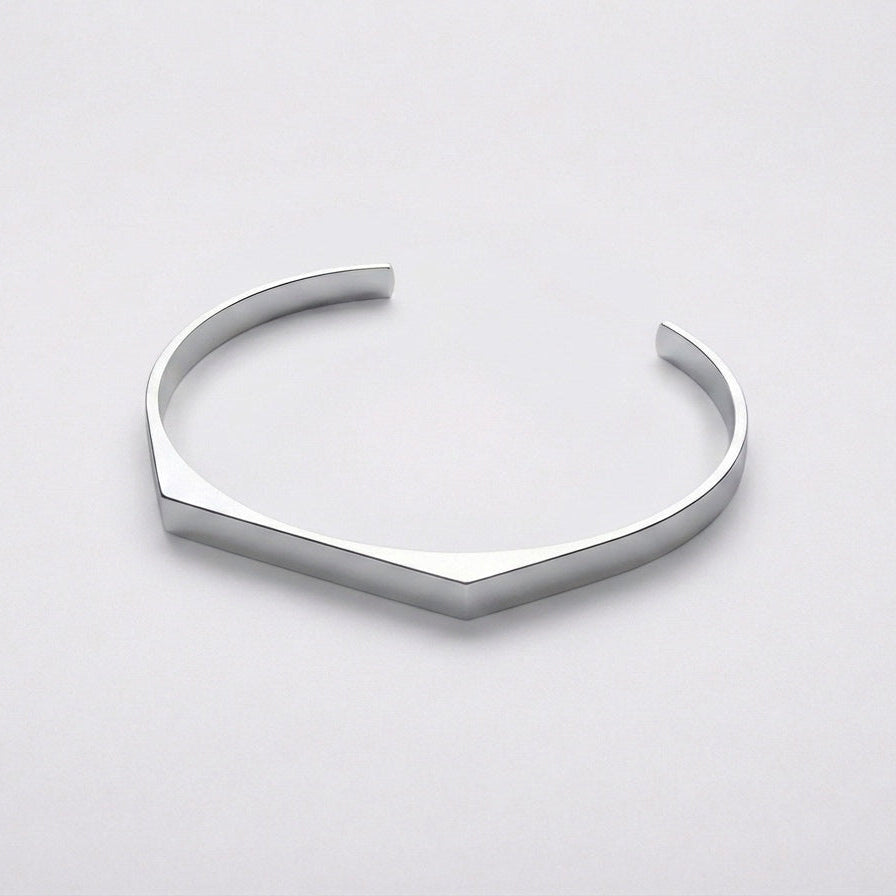 Hand bracelet «HORIZON»