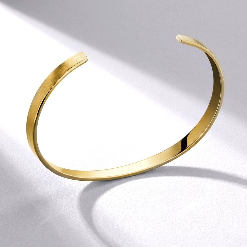 Hand bracelet «FLOW CUFF»