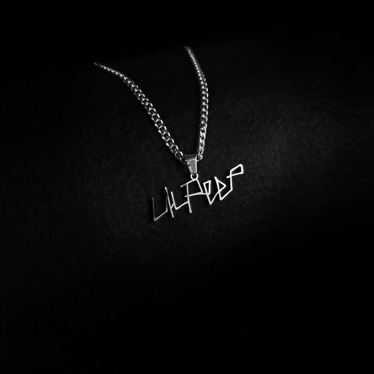 Neck pendant «LiLPeeP»