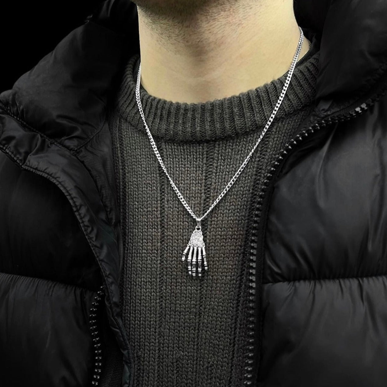 Neck pendant «HELLIS»