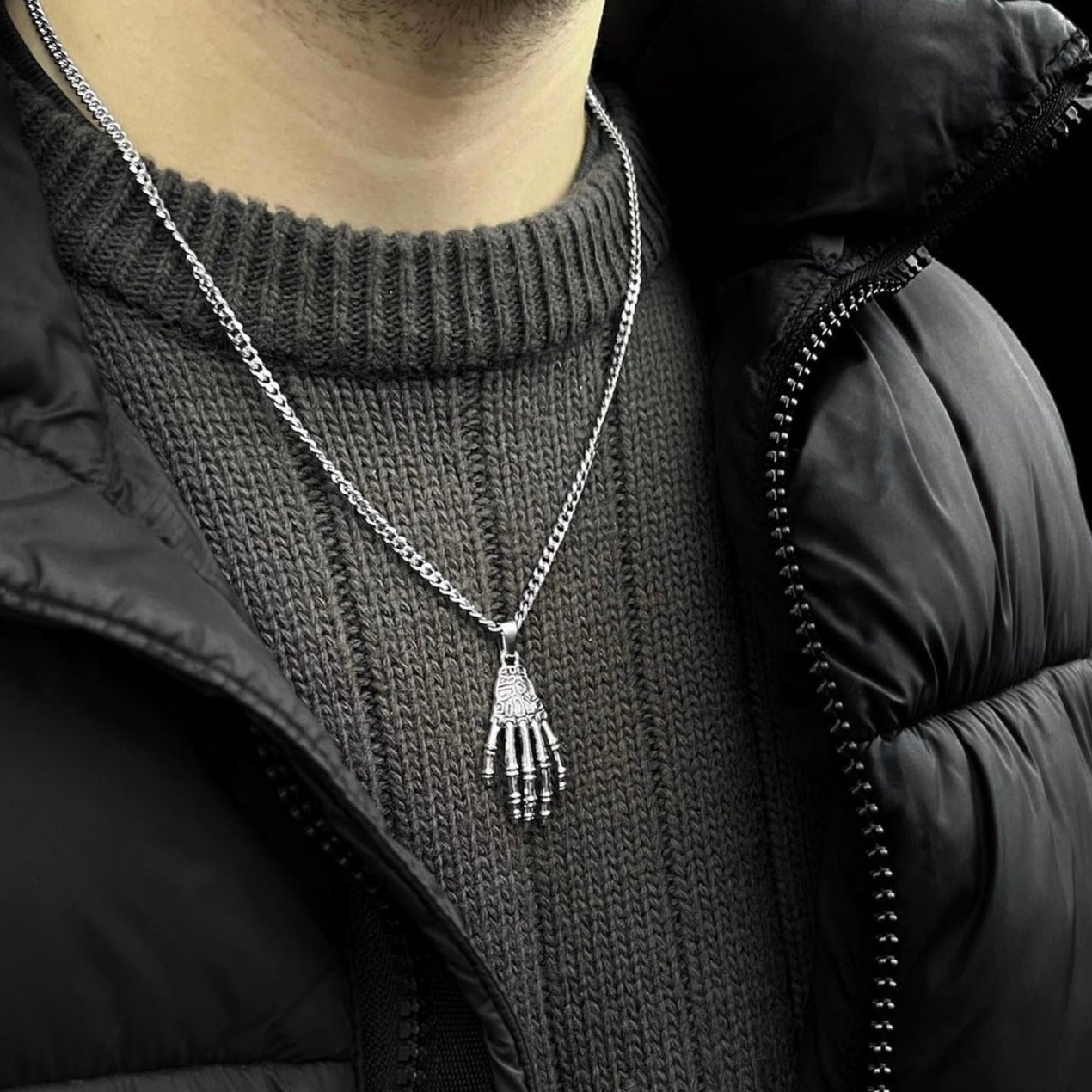 Neck pendant «HELLIS»